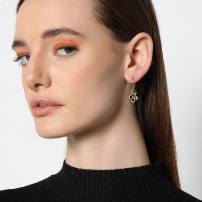 Deep Flower (On Yellow)