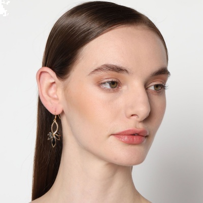 Belle Girl (Gold & black)